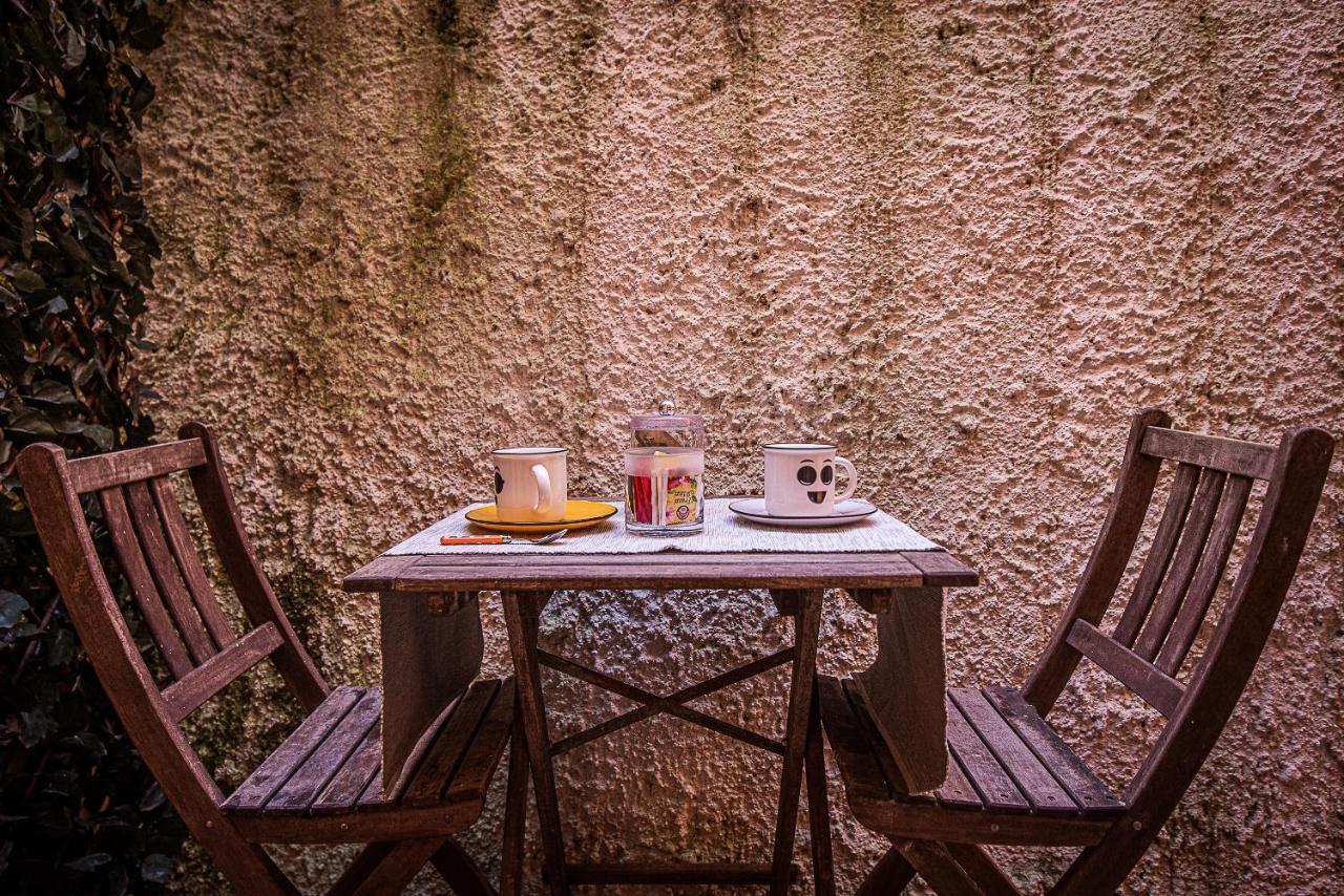 Cosy In The Greenest Corner Of Trastevere